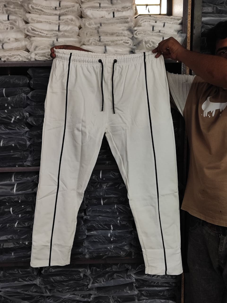 4067b938-7fae-497d-831e-c7de393c468d Oversize JOGGERS -OFF WHITE | OversizeBazar - Image 1